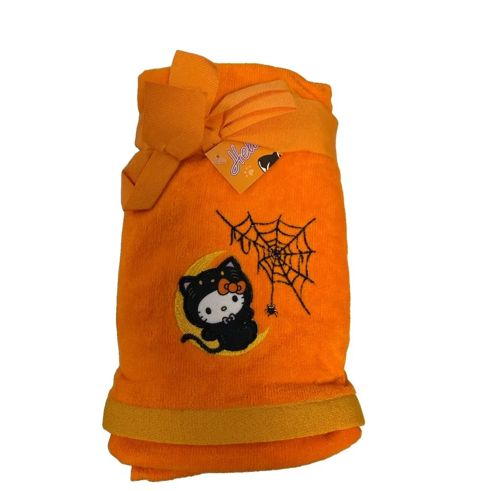NWT Hello Kitty Halloween In Costume Hand Towel Set Of 2 Orange Sanrio Towels